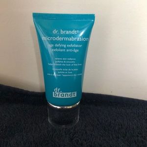 Dr Brandt microdermabrasion age defying exfoliator